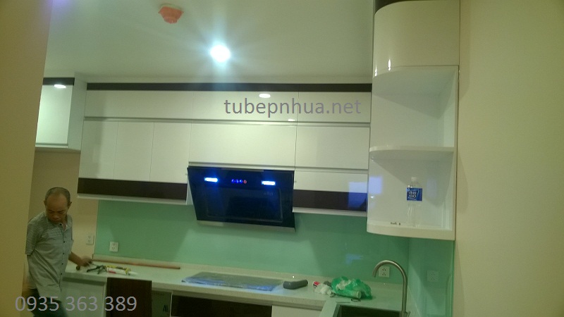 tủ bếp nhựa